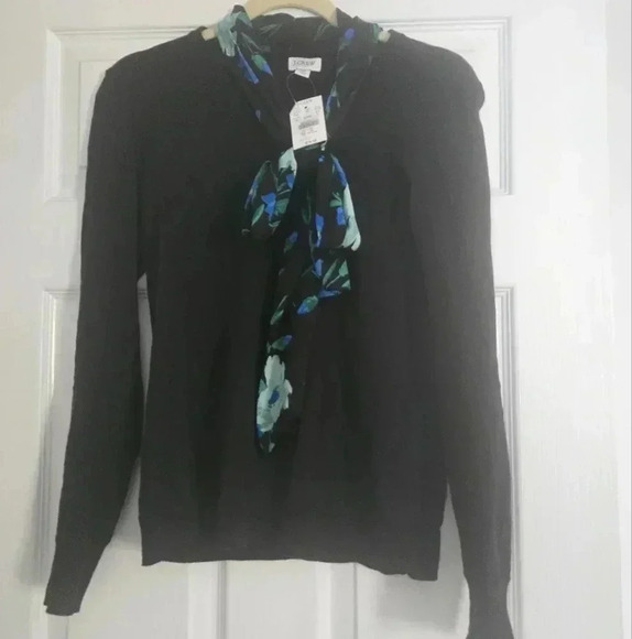 J.Crew sweater with floral scarf - Picture 2 of 4